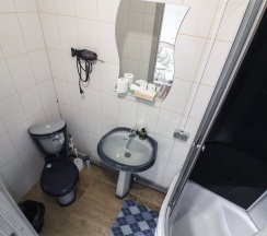 Трёхместный номер "Семейный" №3 в Кедр Золотой