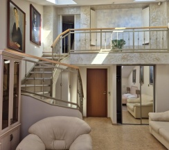 Модерн в Меблированные комнаты Центриссимо