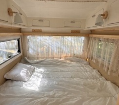 хиппи Tabbert в 1000 звезд