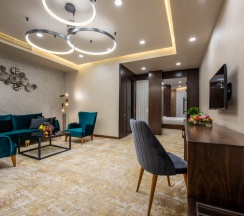 Люкс в Wyndham Garden Tashkent