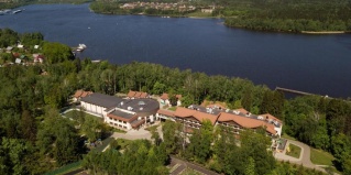 Большая Черная: Отель Икша