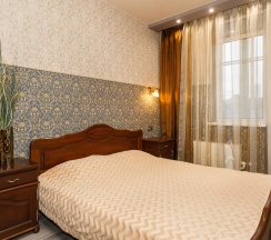 Де Люкс в Алеся