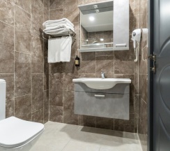 Двухместный люкс Deluxe двуспальная кровать в Отель Monezza Hotel