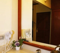 Четырёхместный номер Standard в The Orchid House