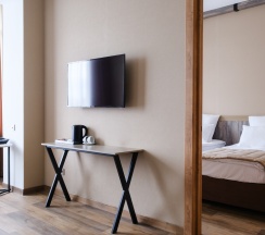 Люкс 4-й этаж (404)  в Увельские курорты