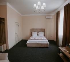 Номер люкс семейный в Ideal