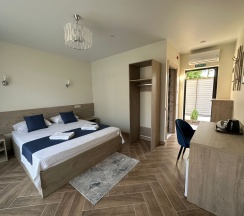 Стандартный улучшенный номер в Summer day