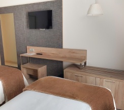 Двухместный номер Standard с балконом двуспальная кровать в Hotel Cesar Augustus