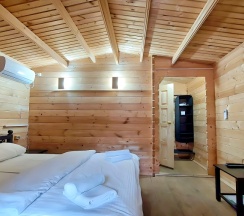 Двухместный коттедж двуспальная кровать в SkyTerra