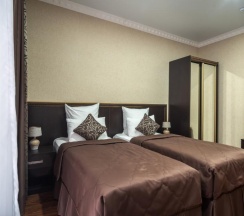 Стандарт с 2 односпальными кроватями и балконом в Таурух