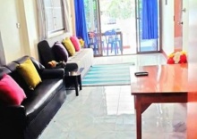 Семейный коттедж с 3 комнатами в Mae Rampung Beach House 2