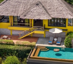 Hillside Pool Вилла с видом на океан в Отель Saii Phi Phi Island Village