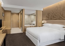 Четырёхместный номер Deluxe 2 отдельные кровати в Four Points by Sheraton Bangkok, Sukhumvit 15