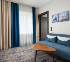 Люкс Senior с видом на город в Courtyard by Marriott Tashkent