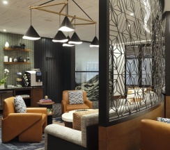 Двухместный клубный номер Standard двуспальная кровать в Austin Marriott South