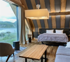 АРК-шале ПРЕМИУМ (Губернаторский) 1 DBL 2 SNGL 1line (sea view) в Titovka arctic river park