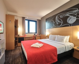 Номер Premium с двуспальной кроватью в Ibis Krasnoyarsk Center