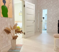 Уютная двухкомнатная квартира у моря и центра в Как Дома 05