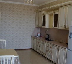 М.Горького 85Б. 2-комн.кв., 9-этаж, 119 в АнтиОтель