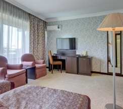 Двухместный номер Standard двуспальная кровать в Премьер Алатау