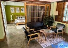 Люкс в T-House BKK 2floors near BTS with Swimming pool and Free Wifi