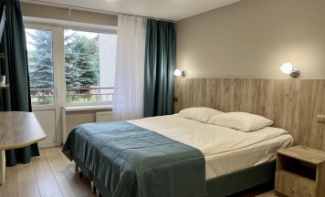 Номер стандарт с 1 двуспальной кроватью в O`camp