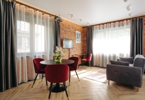 Апартаменты Live in Karelia (Лайв ин Карелия) на улице Андропова 9 на Онежском озере