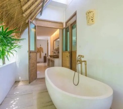 Двухместный люкс Eden Garden двуспальная кровать в Eden Beach Khaolak Resort and Spa A Lopesan Collection Hotel