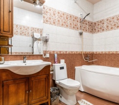 Семейный люкс в Ani hotel