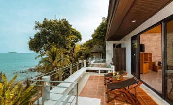 Двухместный номер Pavillion Deluxe с балконом 2 отдельные кровати в Baan Krating Phuket Resort