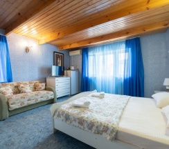 Стандарт трехместный в Оазис Надежды