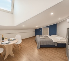 Престиж в Loftet Rooms