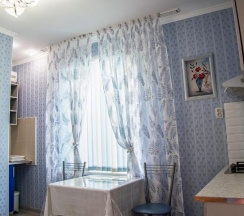 Семейный номер с кухней в Акварель