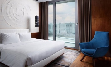 Двухместный люкс Hospitality с видом на город двуспальная кровать в Minsk Marriott Hotel