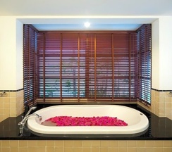 Вилла с 2 комнатами в Kanda Residences Pool Villas