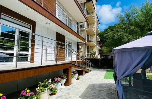 с. Ольгинка: Курортный отель Grand villa