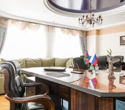 Номер люкс бизнес в Платан