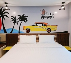 Номер Deluxe с балконом в Oneloft Hotel