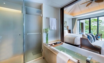 Двухместный Люкс с бассейном двуспальная кровать в Anantara Layan Phuket Resort