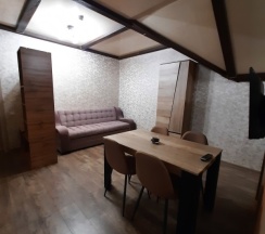 Однокомнатные апартаменты с собственной кухней и балконом в Вилла Лиза