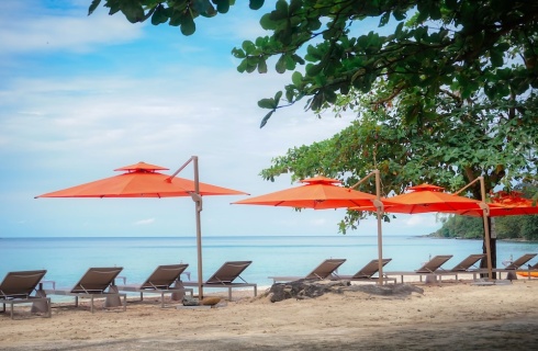 Таиланд, пляж Клонг Чао: Курортный отель Ajinta Resort