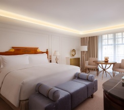 Номер делюкс с одной кроватью King в The Carlton, Moscow