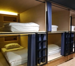 Капсула в Borbaboom Phuket Poshtel And Hostel Sha By Zuzu