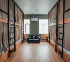 Место в общей 12ти местной комнате в Heritage