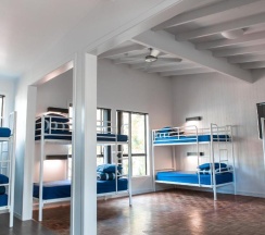 Кровать в общем номере в Wake Up! Byron Bay - Hostel