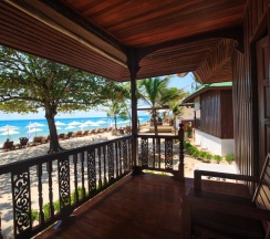 Бунгало рядом с пляжем в Lamai Coconut Beach Resort