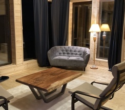 Шале с двумя спальнями "Белуха" в Cedar grass Териберка
