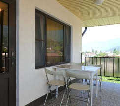 Четырёхместный номер Standard с балконом в Гагра