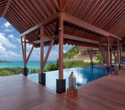 Особняк Luxury High Point с красивым видом из окна в Twinpalms MontAzure Phuket Resort