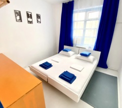 Двухместный номер Economy двуспальная кровать в Арт-отельчик